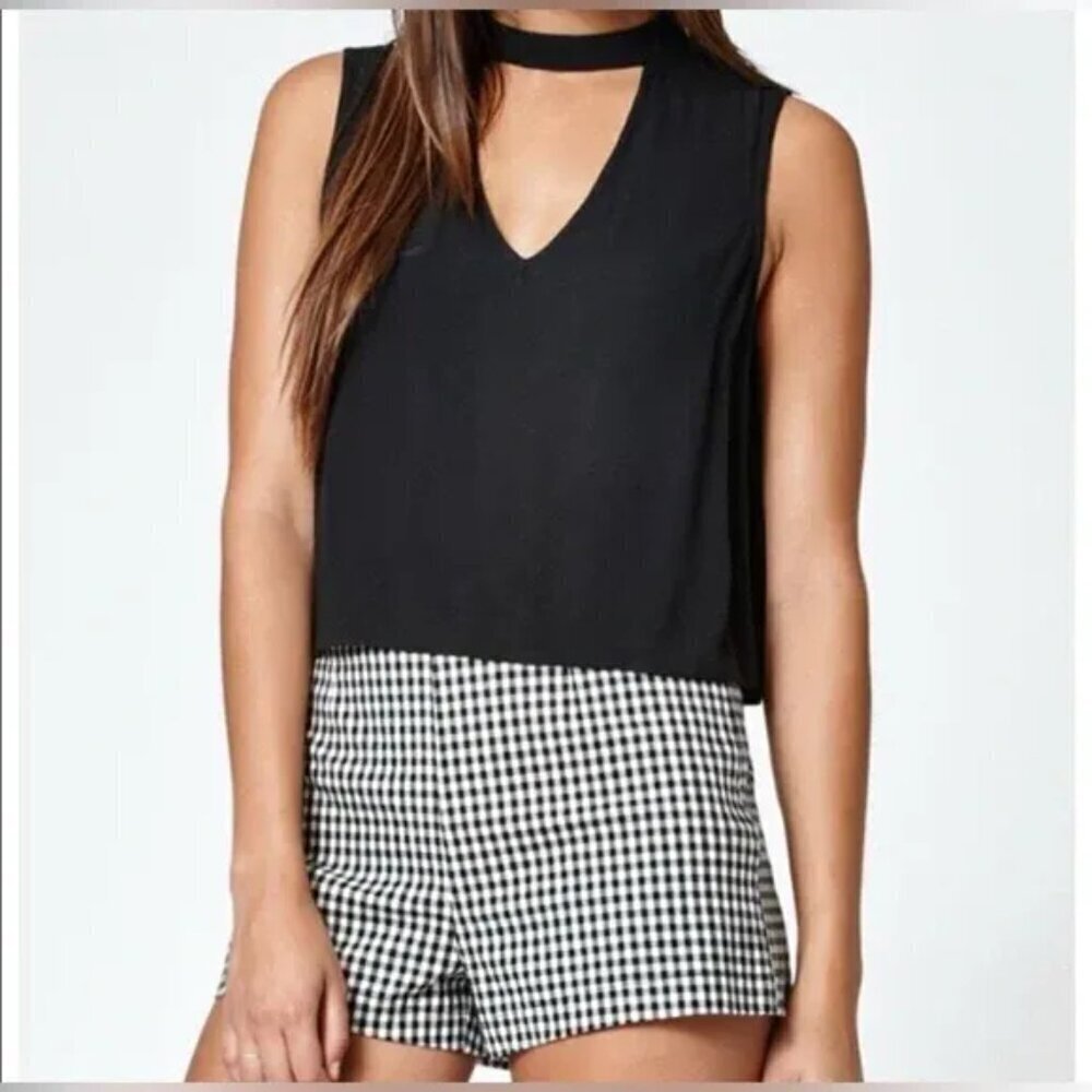 Kendall & Kylie Black White Gingham Plaid Print Shorty Shorts Women's Large